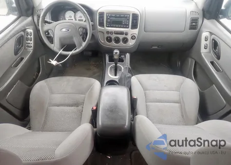 2005 Ford Escape Xlt из США, поврежденный, VIN 1FMCU03145DA07213